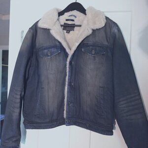 GUESS Men's denim jacket sherpa lined Large